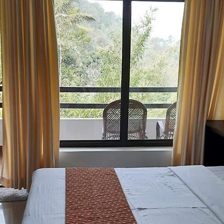 Spring And Valley View Thekkady Ngoại thất bức ảnh